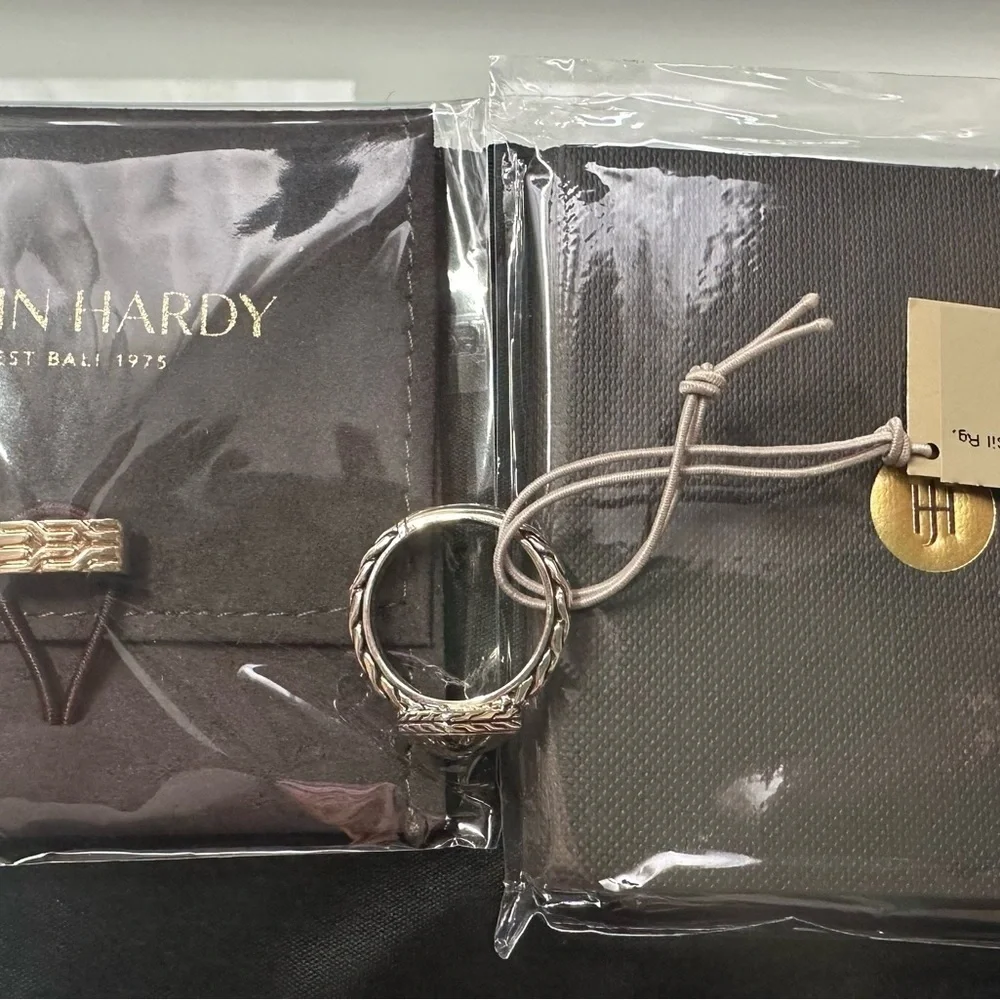 John Hardy NWT silver hammered ring size 7 box and pouch new - Christmas gift